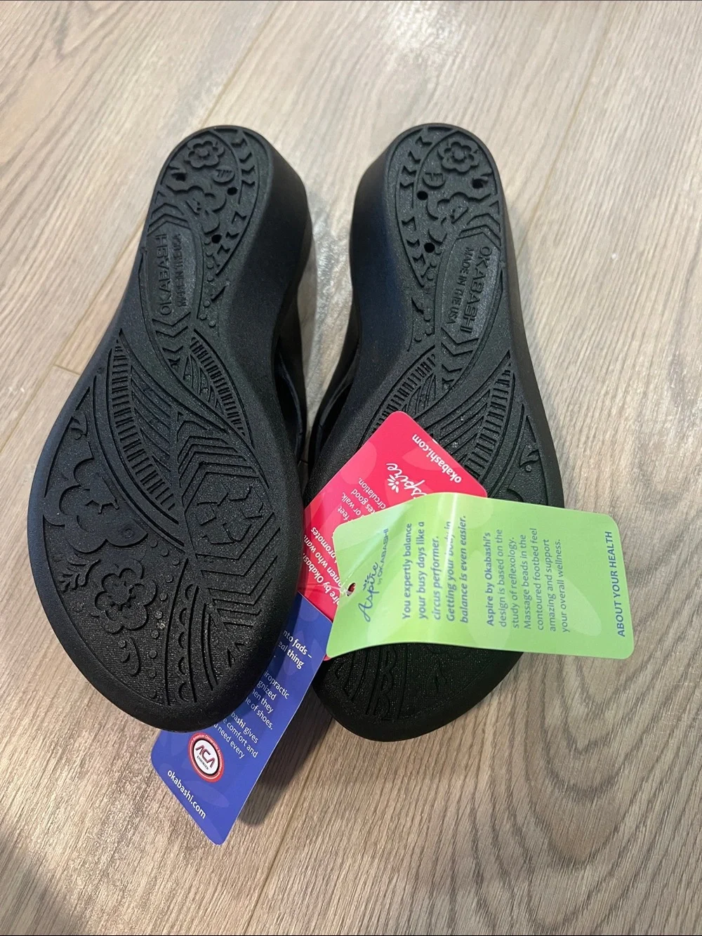 Women's Black Comfort Flip Flops